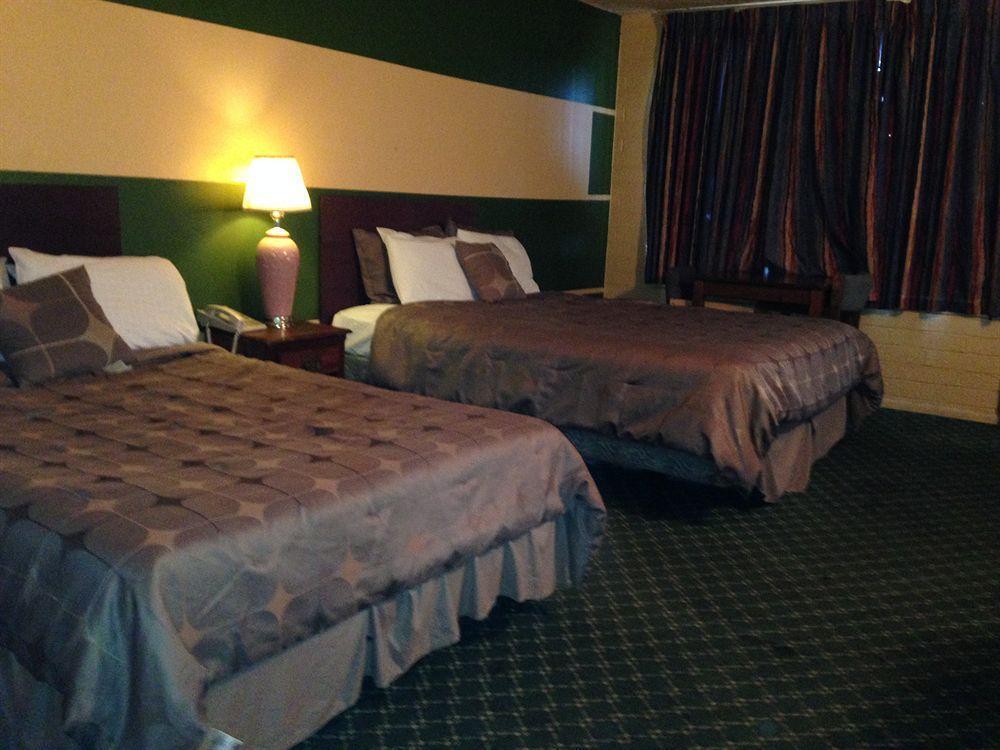 Travel Inn Flagstaff Esterno foto